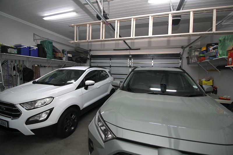 3 Bedroom Property for Sale in Reebok Western Cape